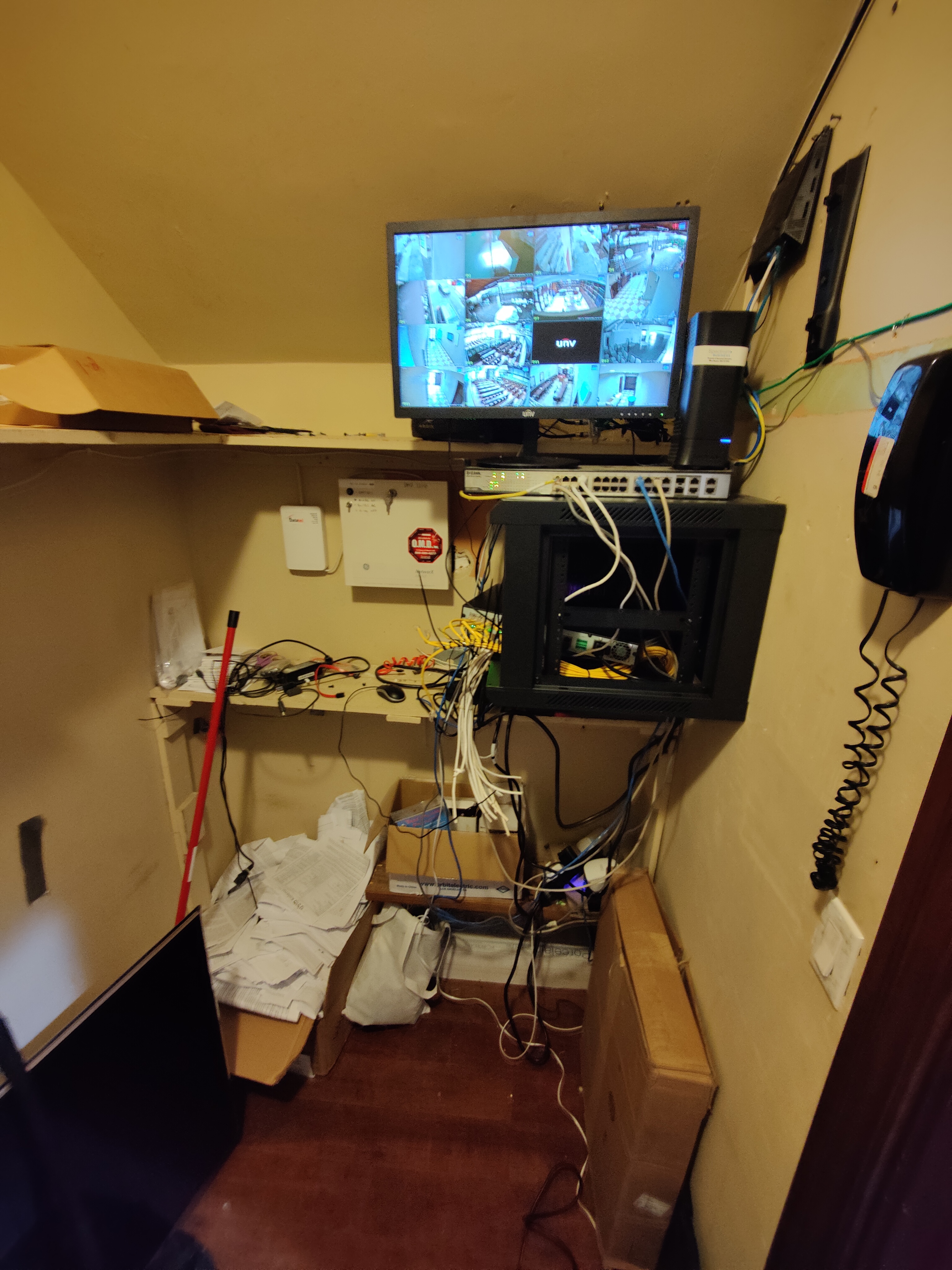 Security & Locksmith project photo 3